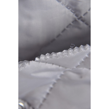 Matelassé sur Taffetas et Ouate, Double face, Carré 10x10 Gris Matelassé sur Taffetas et Ouate, Double face, Carré 10x10 Gris