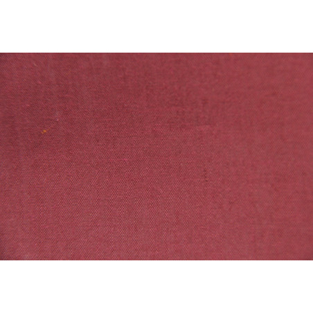 Tissu 18B, Taffetas majoritaire polyester, 85g/m², Bordeaux Tissu 18B, Taffetas majoritaire polyester, 85g/m², Bordeaux