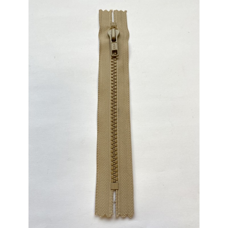 Fermeture à glissière injectée standard maille 6 sable 17 cm