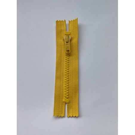 Fermeture à glissière injectée standard maille 6 jaune 11 cm