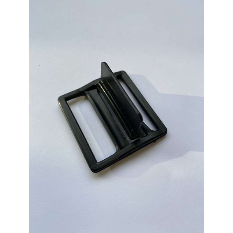 Boucle plastique noire 36 mm